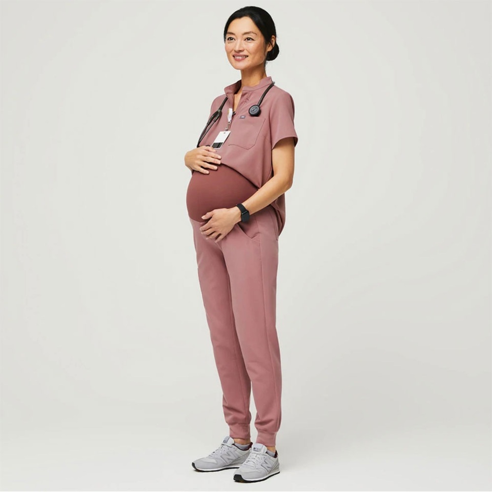 Figs Women's Maternity Scrub Set in Mauve